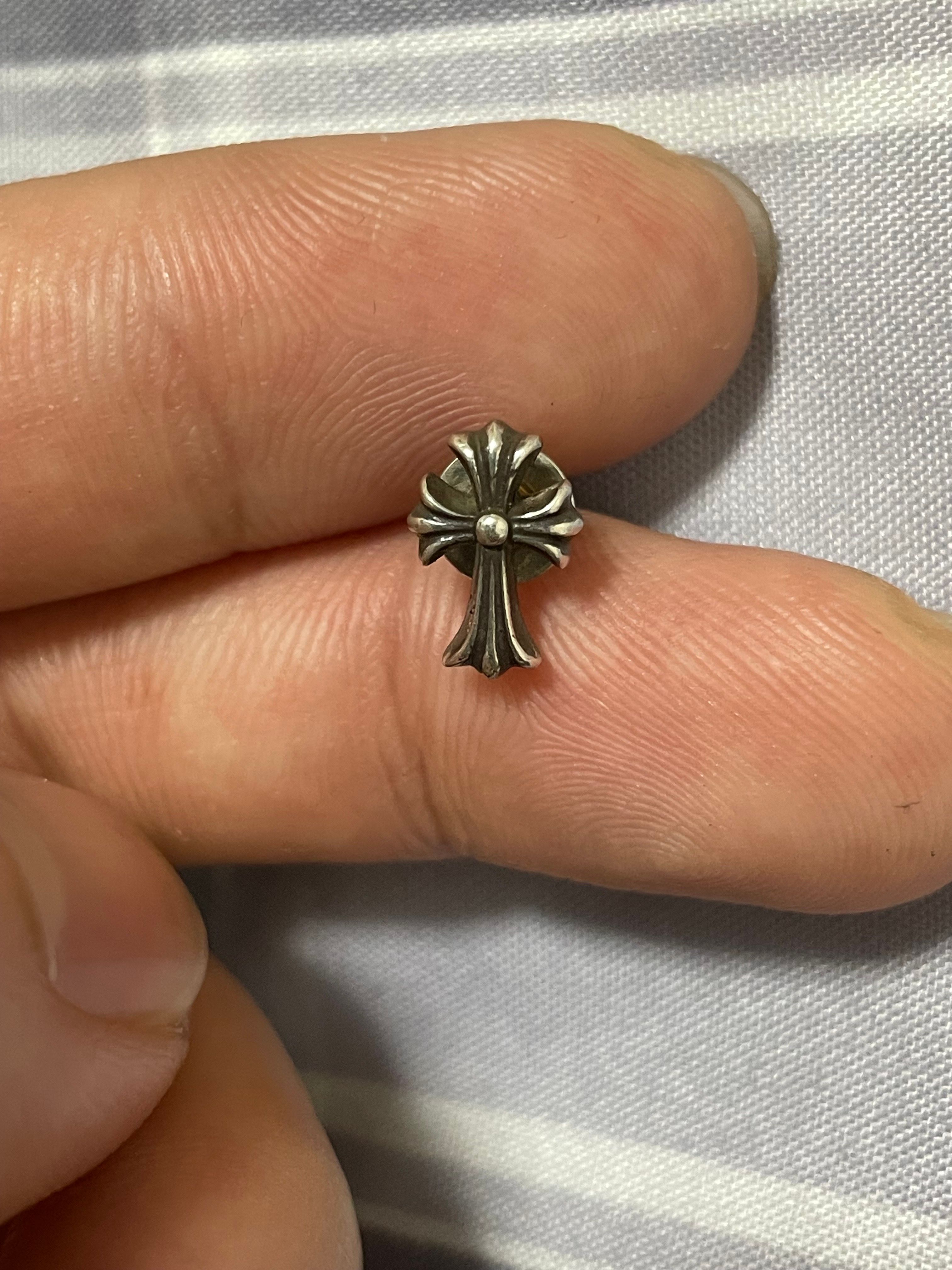 Chrome Hearts # 2 CH Cross Fat Stud Earrings "Silver"