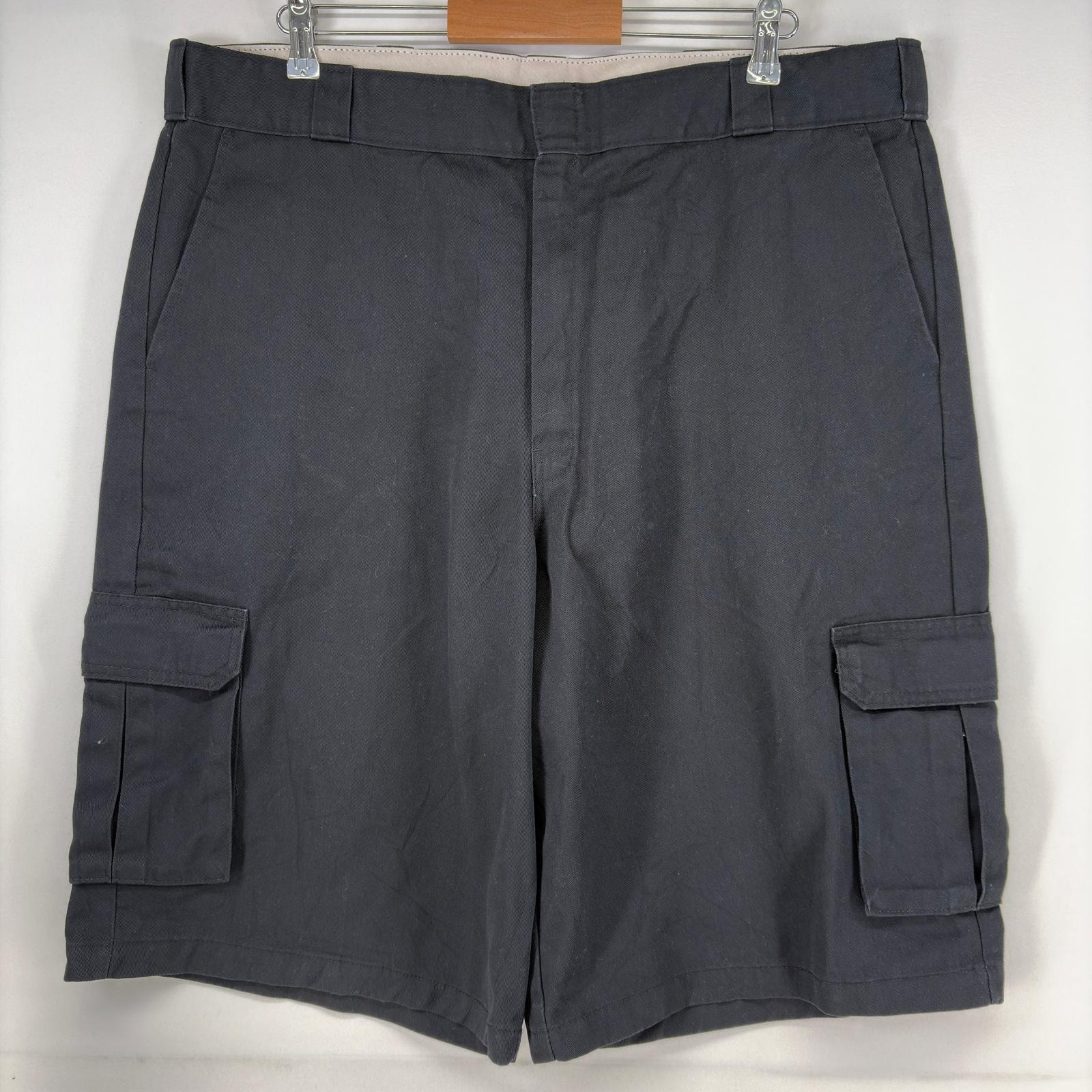 古着 ディッキーズ Dickies ショートパンツ ワークパンツ ハーフパンツ カーゴ 大きいサイズ ワンポイント w42 ブラック メンズ