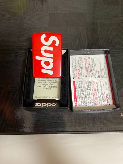 Supreme Logo Zippo® "Red"