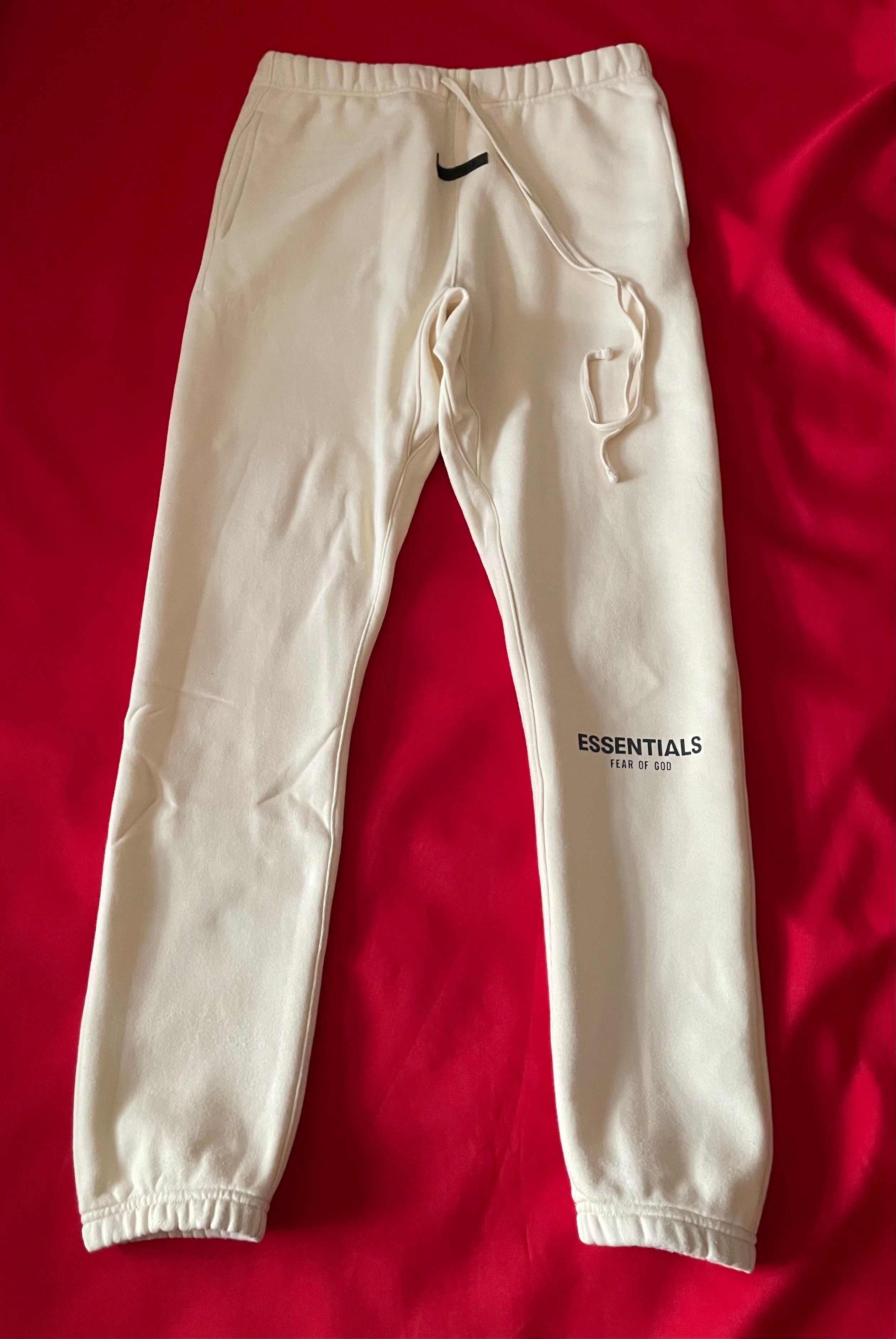 FEAR OF GOD ESSENTIALS Sweatpant "Butter cream"