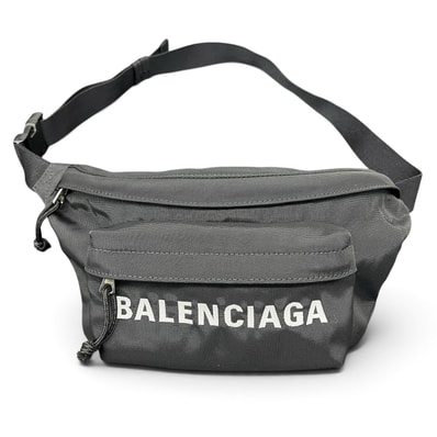 BALENCIAGA 極美品 バレンシアガ ウィール ベルトバッグ ボディバッグ ショルダーバッグ 533009 ナイロン ブラック ロゴ ユニセックス Aランク 中古 鑑定済 バレンシアガバッグ
