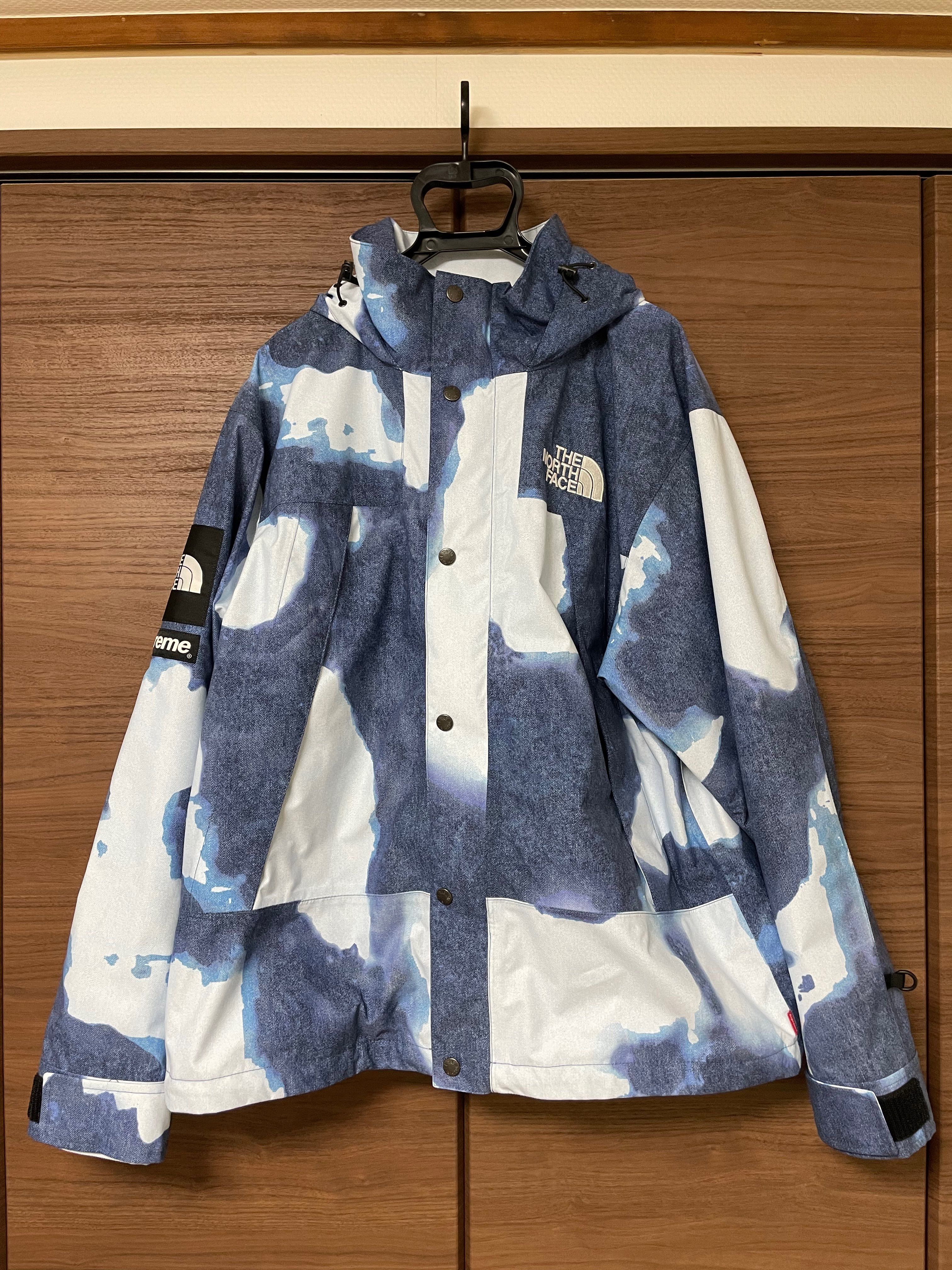 Supreme x The North Face Bleached Denim Print Mountain Jacket "Indigo"