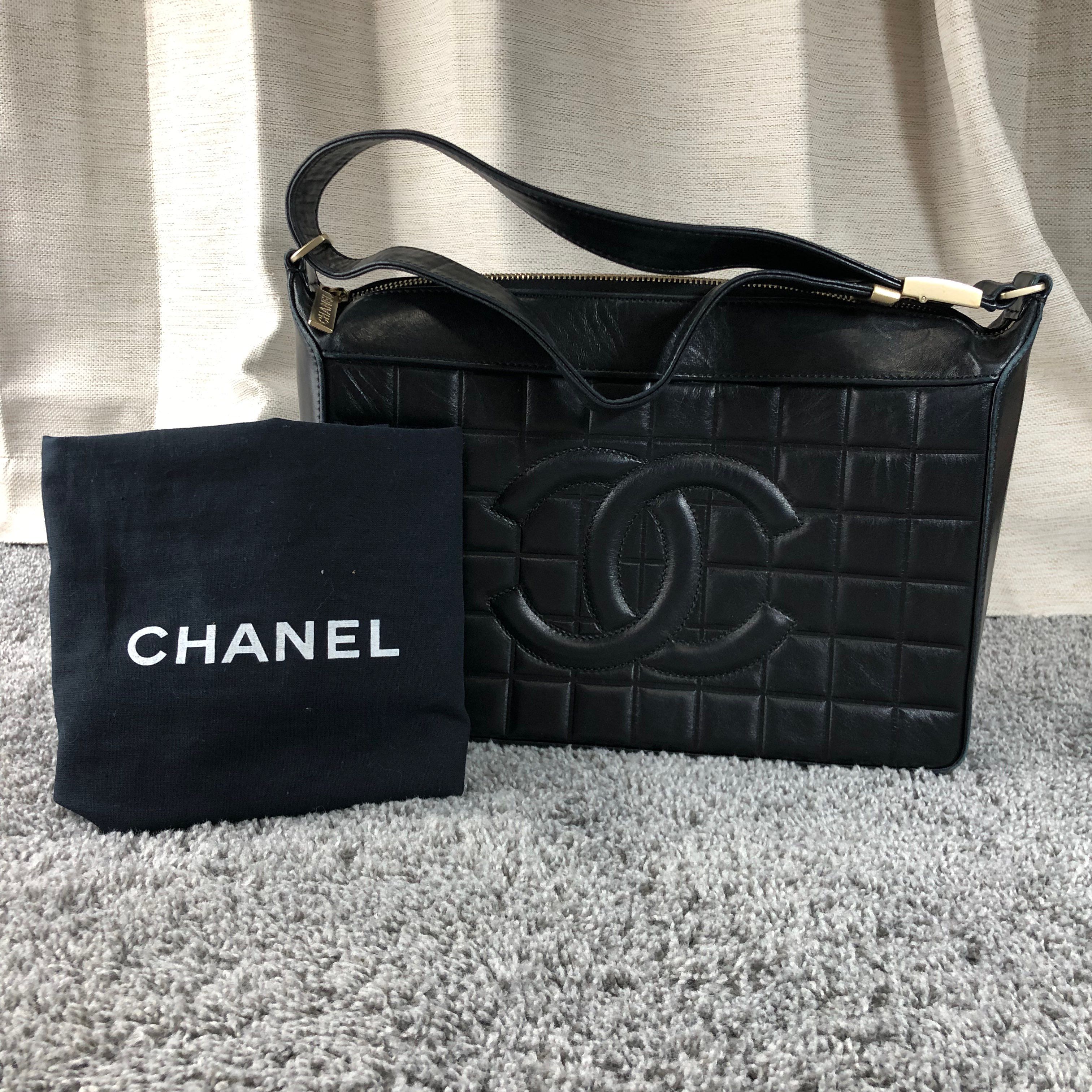 シャネル チョコバー デカマトラッセ ハンドバッグ