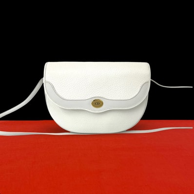 Christian Dior ディオール CD ロゴ 金具 レザー ショルダーバッグ ホワイト
05181