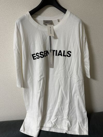 FEAR OF GOD ESSENTIALS 3D Silicon Applique Boxy T-Shirt "White"