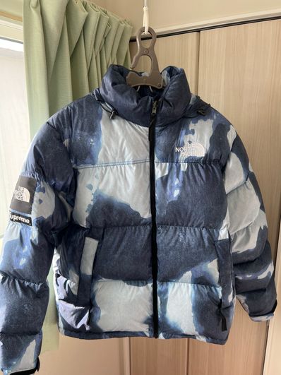 Supreme x The North Face Bleached Denim Print Nuptse Jacket "Indigo"
