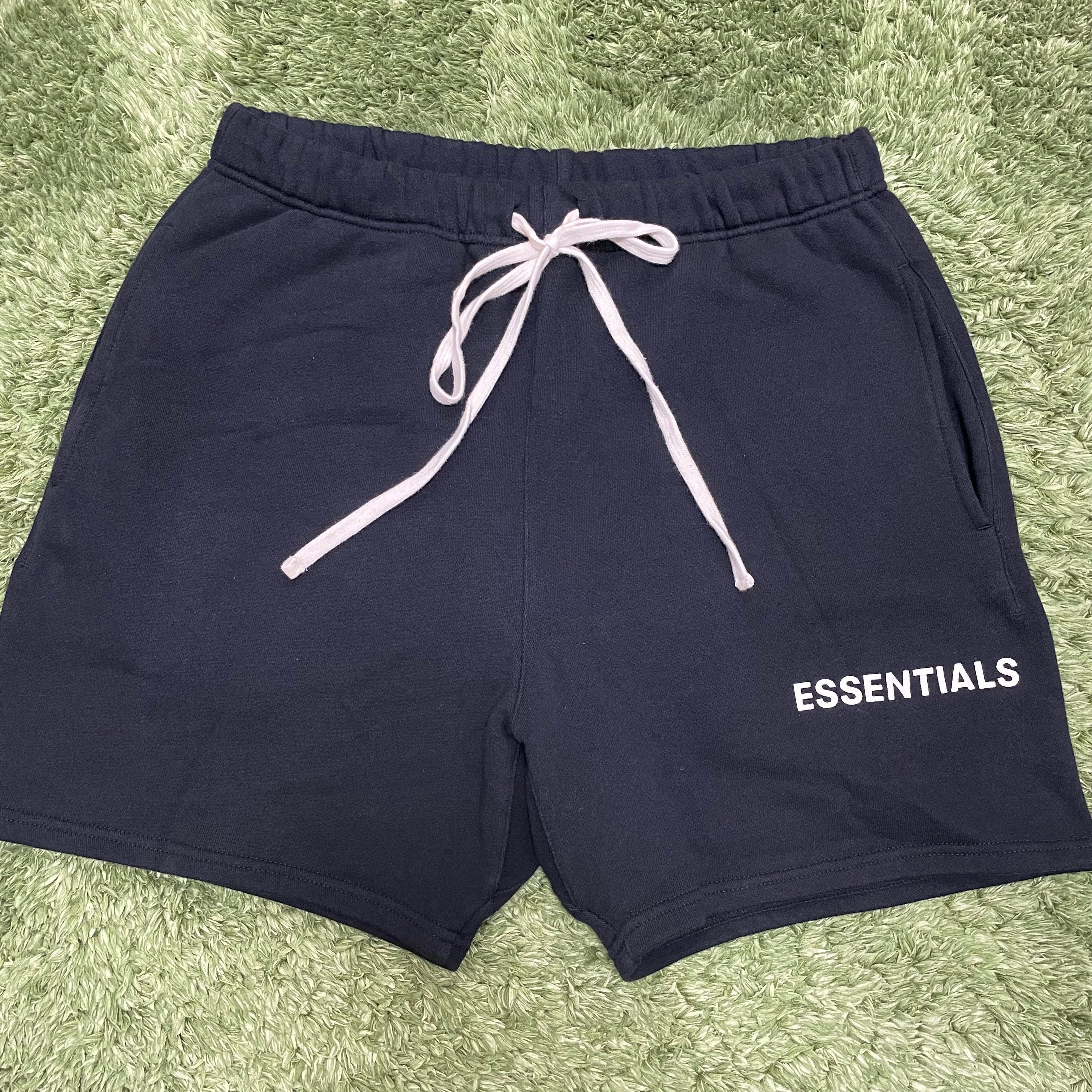 FEAR OF GOD Essentials Graphic Sweat Shorts "Black"