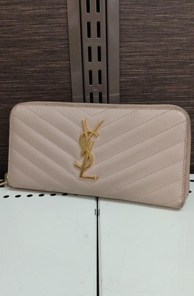 Saint Laurent