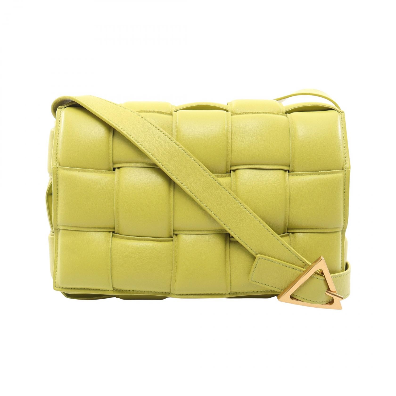 ボッテガヴェネタ BOTTEGA VENETA パデット カセット イントレチャート ショルダーバッグ バッグ レザー レディース イエロー系 591970 【中古】
