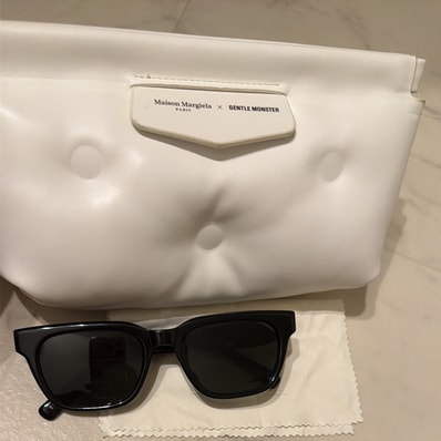 Gentle Monster x Maison Margiela MM110 01 "Black"
