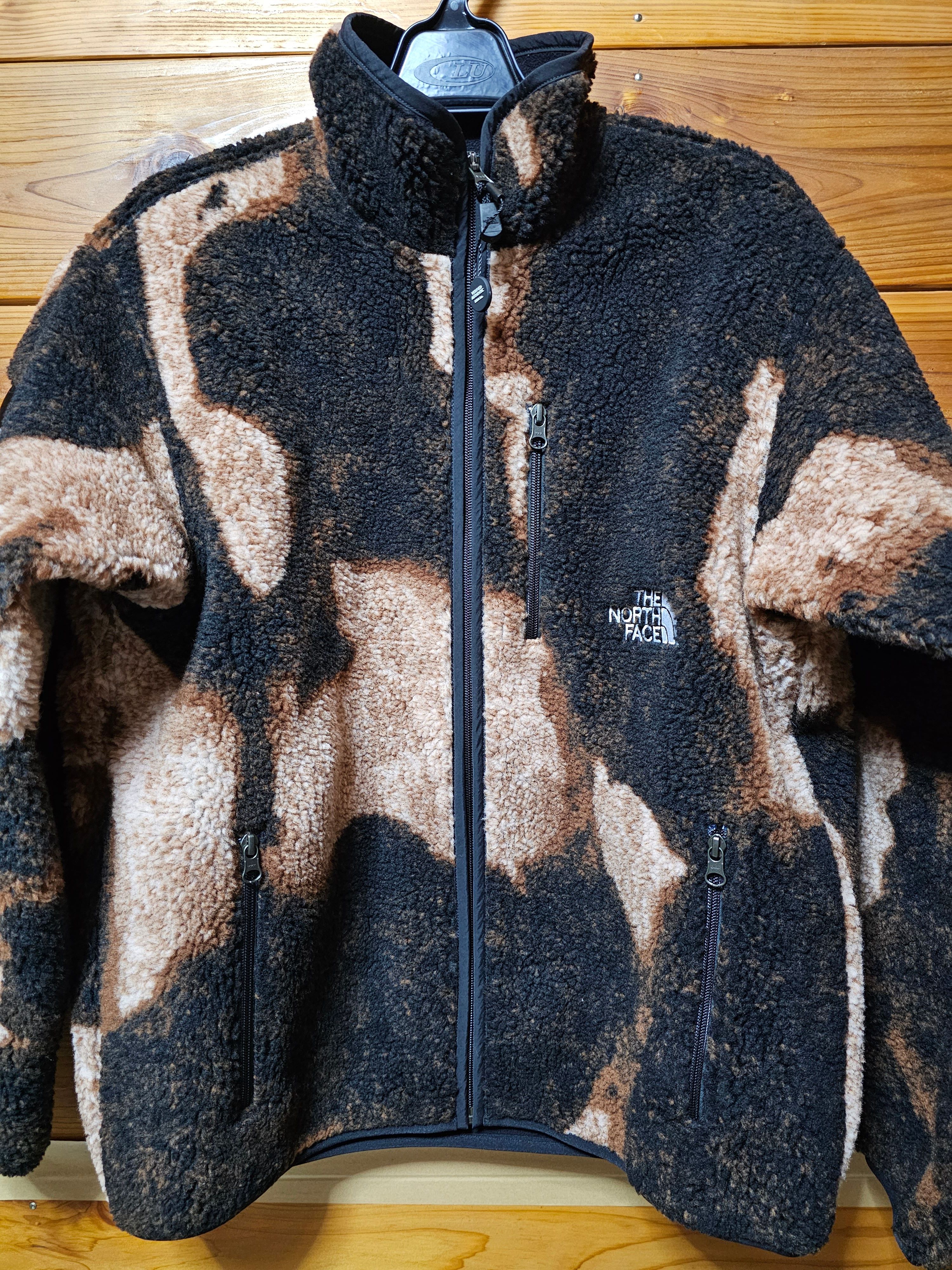 Supreme x The North Face Bleached Denim Print Fleece Jacket "Black"