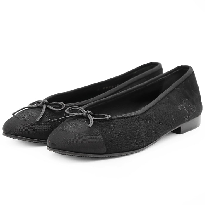 【美品】CHANEL シャネル パンプス サイズ 37C レディース G02819 マトラッセ COCOマーク リボン バレエシューズ 靴 袋付属 ブラック 黒 イタリア製