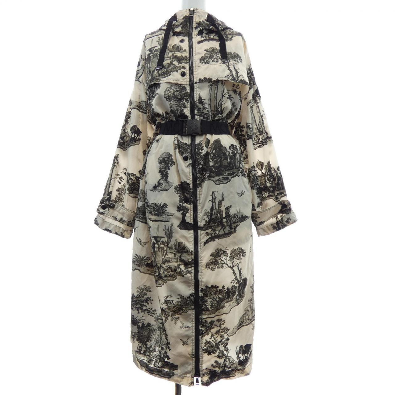 モンクレール MONCLER TOILE DE JOUY BOUTEILLE コート