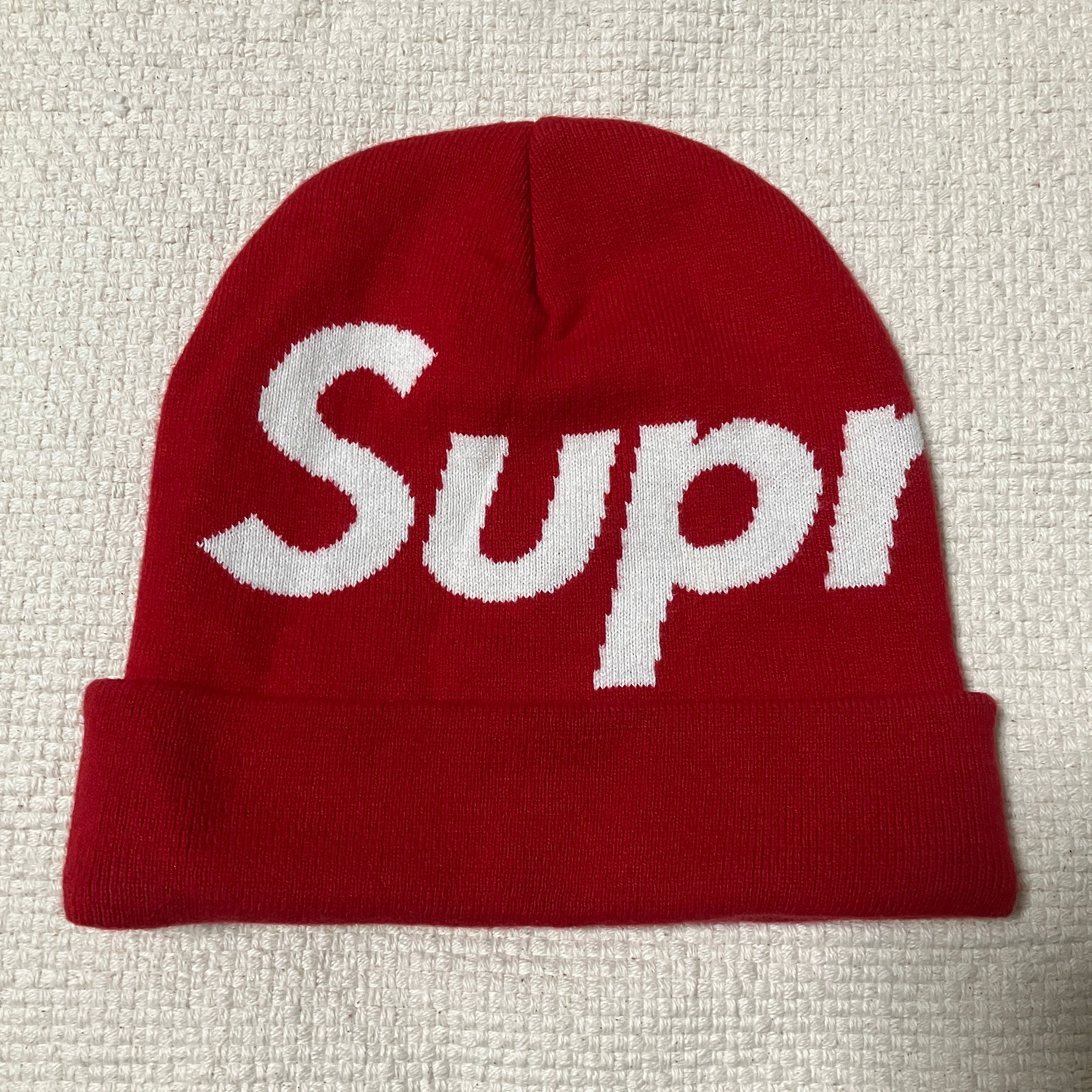 Supreme Big Logo Beanie (FW17) "Red"