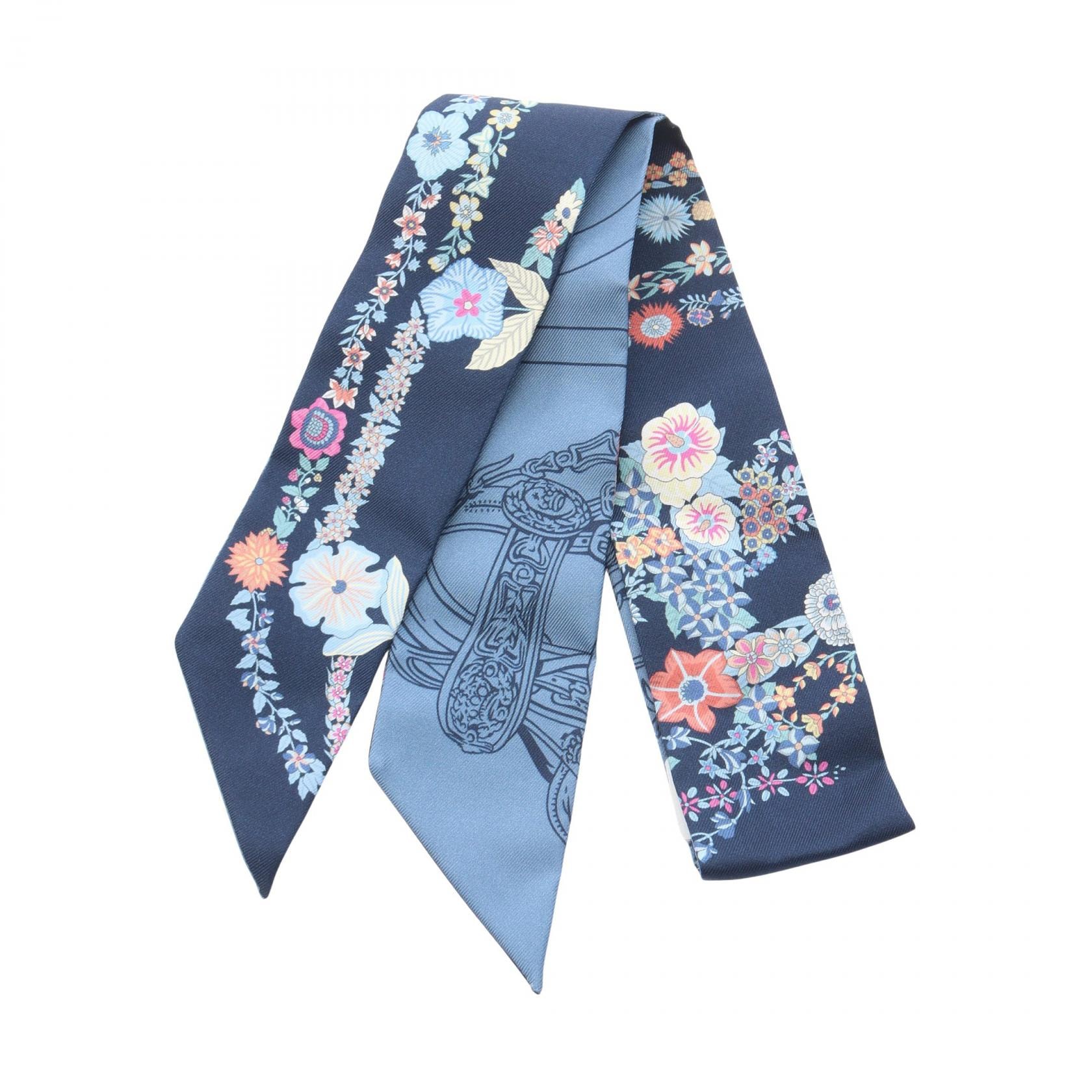エルメス HERMES ツイリー BRIDES de GALA en fleurs リボン スカーフ 衣料品 シルク シルク レディース ネイビー系 / マルチカラー 【中古】