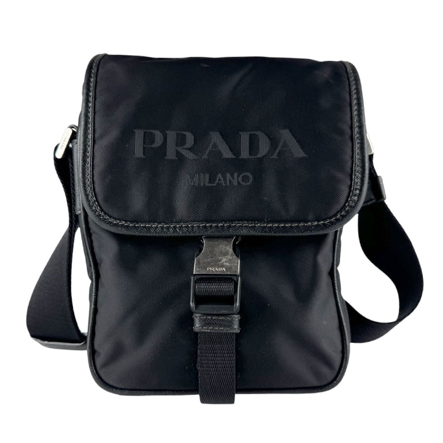 プラダ PRADA ショルダーバッグ ナイロン ブラック ユニセックス【中古】 z9930