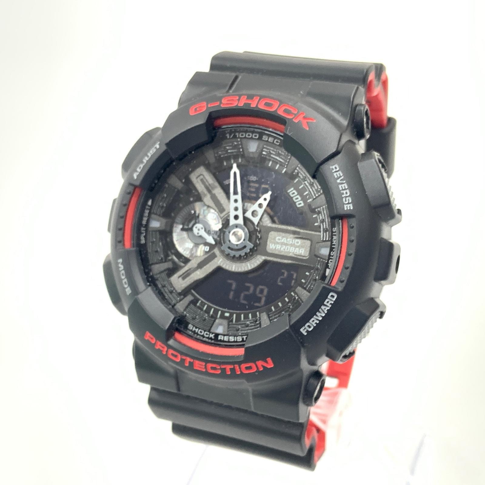 CASIO カシオ Gショック ブラック&レッドシリーズ 海外モデル クォーツ 腕時計 GA-110HR-1ADR