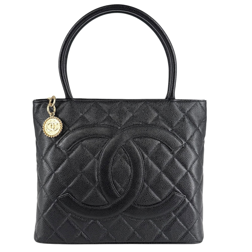 CHANEL シャネル トートバッグ マトラッセ 復刻トート ココマーク 肩掛け A01804  キャビアスキン   ブラック 黒 ゴールド金具 レディース 美品【中古品】