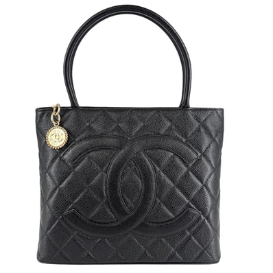 CHANEL シャネル トートバッグ マトラッセ 復刻トート ココマーク 肩掛け A01804 キャビアスキン ブラック 黒 ゴールド金具 レディース 美品【中古品】