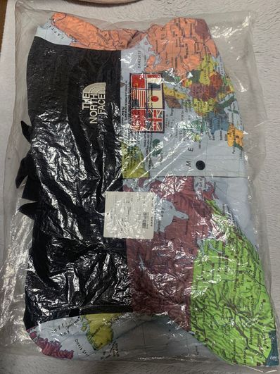 Supreme The North Expedition Coaches Jacket "Multi"