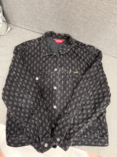 Supreme Hole Punch Denim Trucker Jacket "Black"