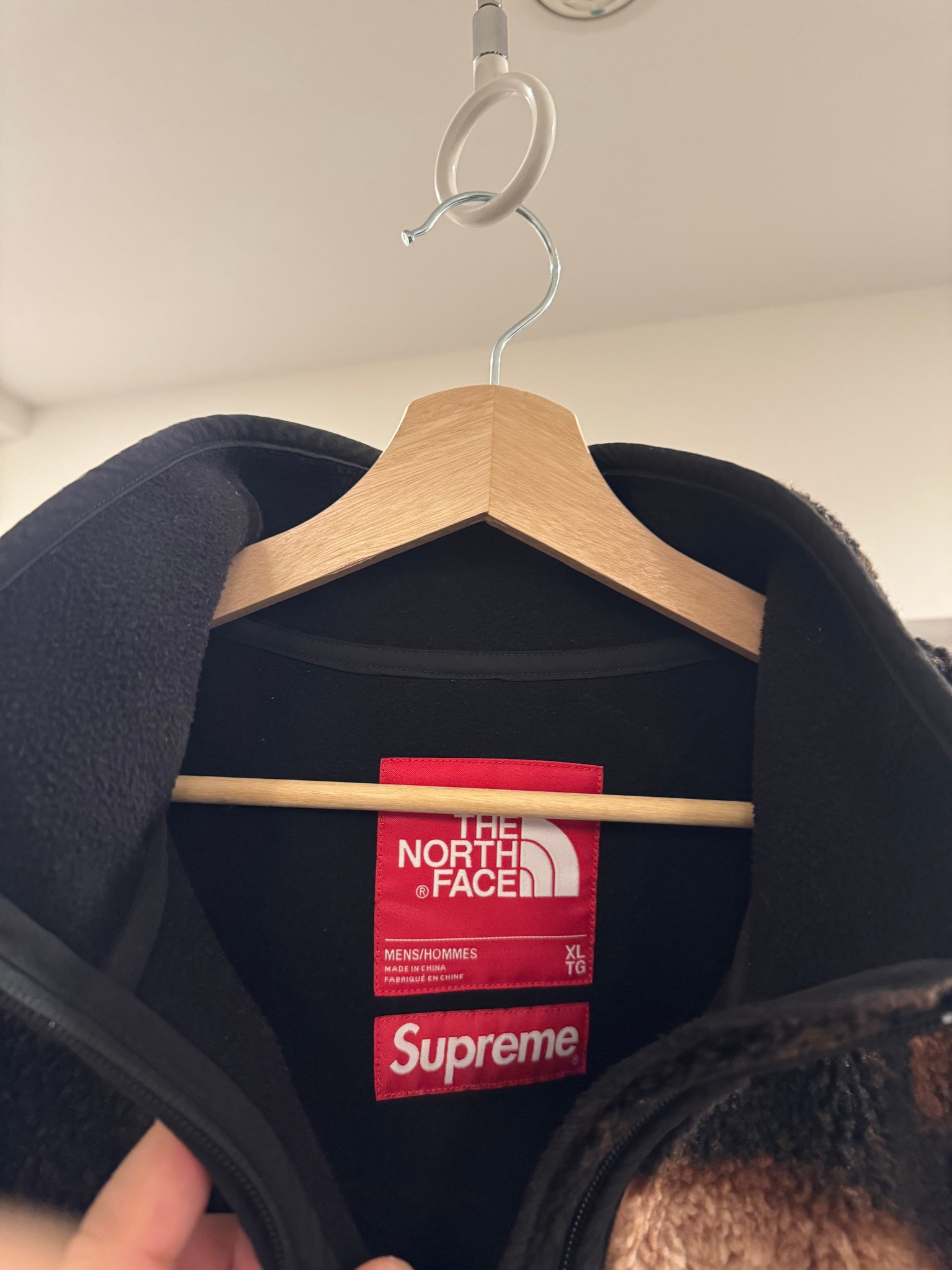 Supreme x The North Face Bleached Denim Print Fleece Jacket "Black"