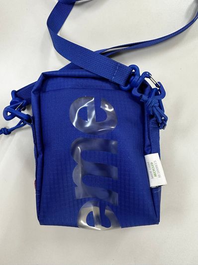 Supreme Neck Pouch 21SS "Royal "