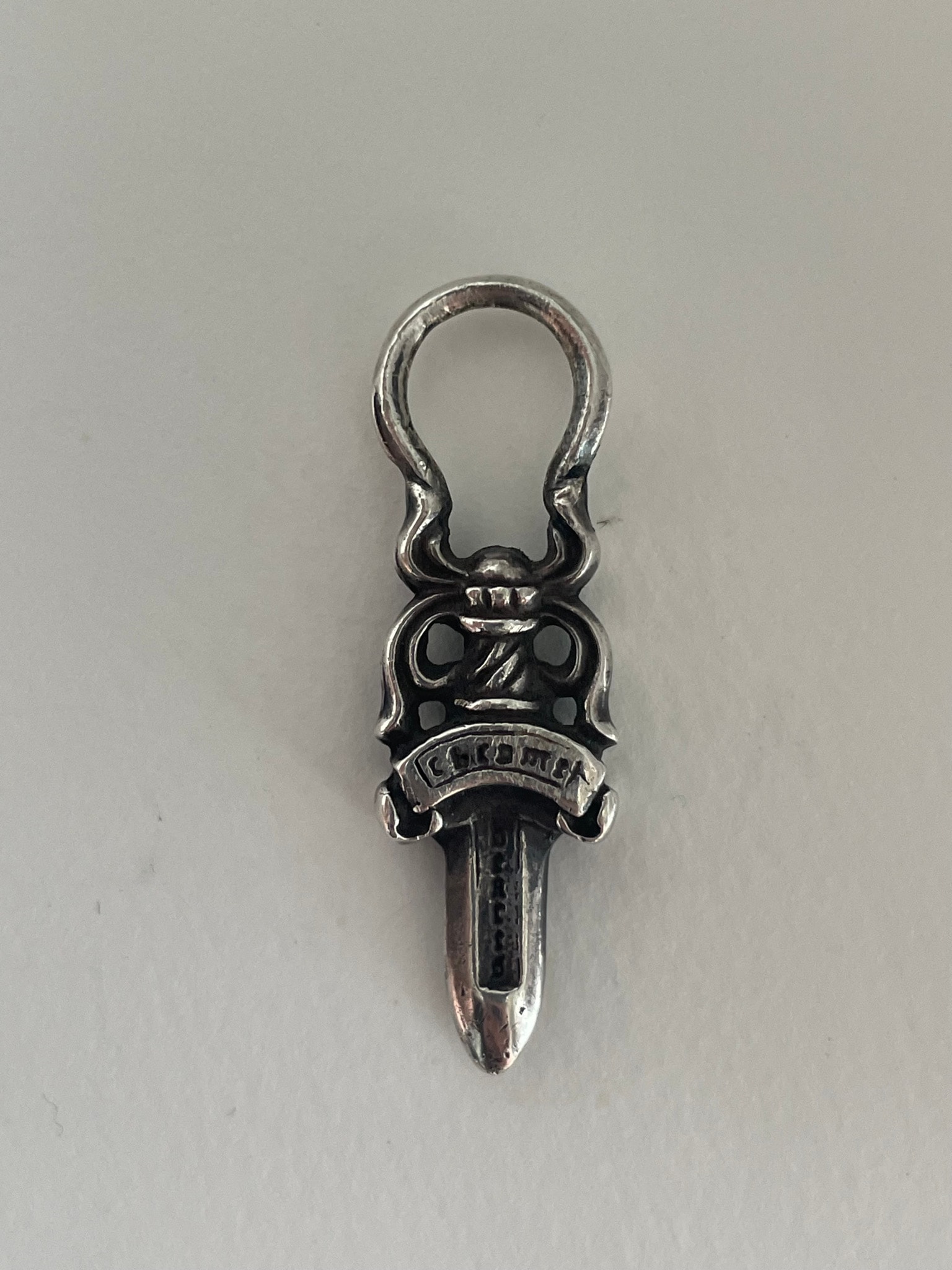 クロムハーツ CHROME HEARTS【#5DAGGERZIP2】 #5 ダガージップ丸型シルバーネックレストップ