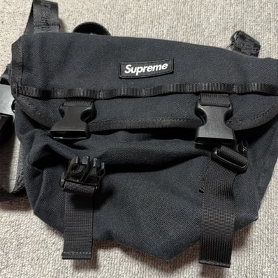 Supreme 25SS Mini Messenger Bag "Black"