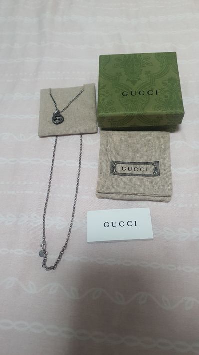 GUCCI Interlocking G Pendant Necklace