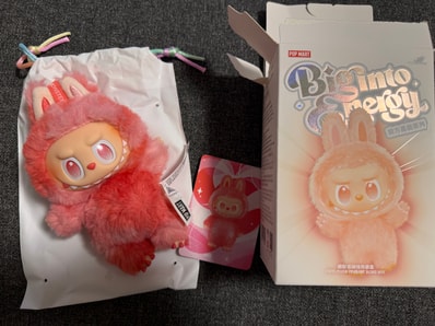 POP MART THE MONSTERS (LABUBU) Big into Energy Series Plush Pendant LOVE