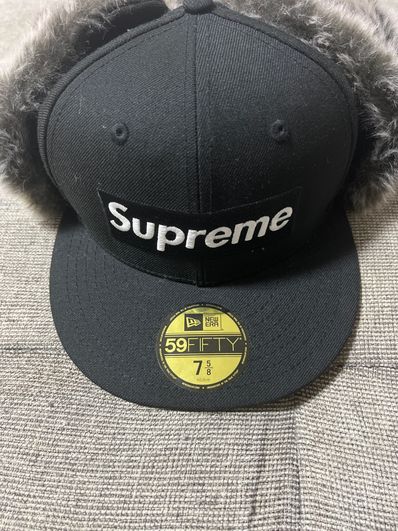 Supreme Earflap New Era® "Black"