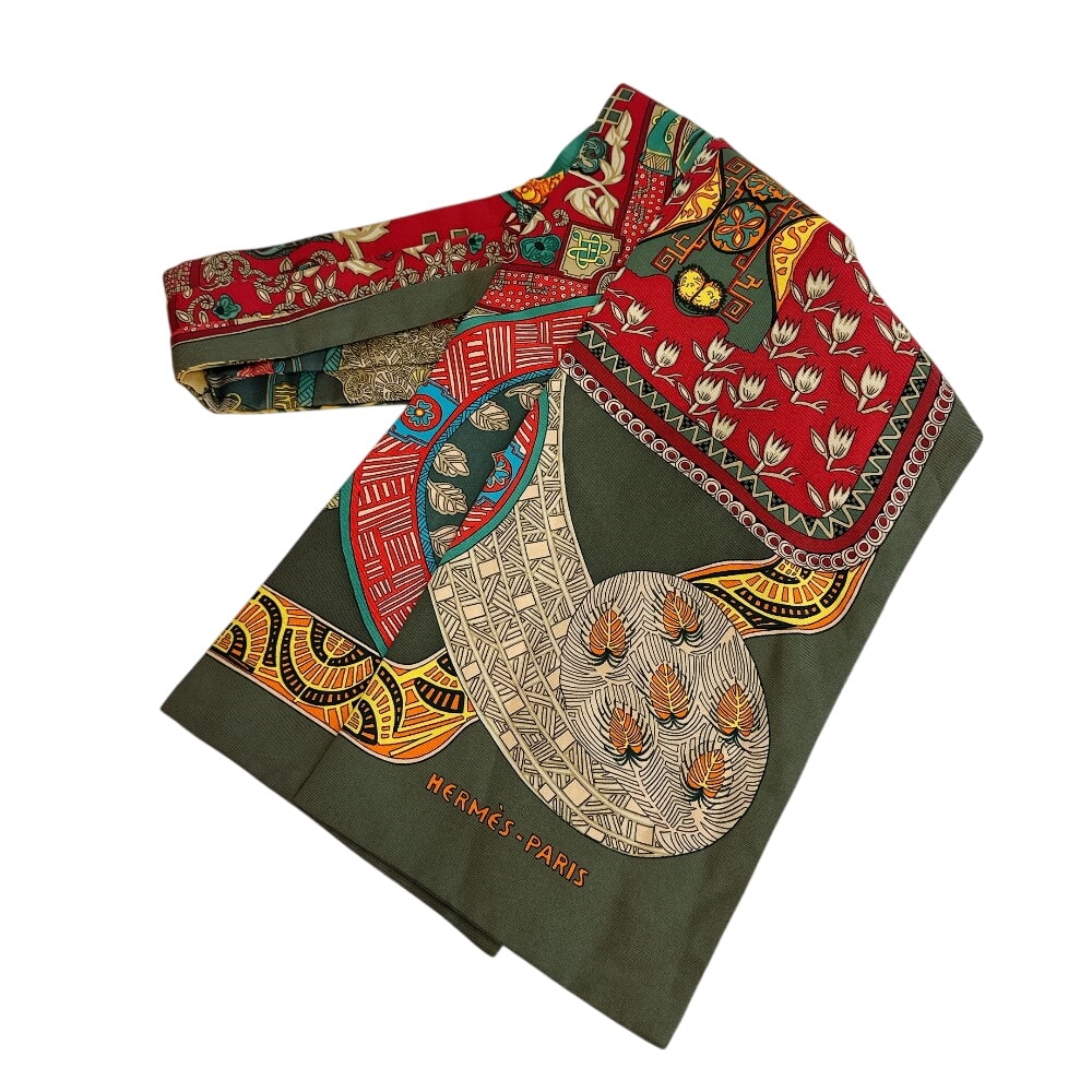 エルメス HERMES ネクタイ 希少 アスコットタイ 蝉形ネクタイ カーキー