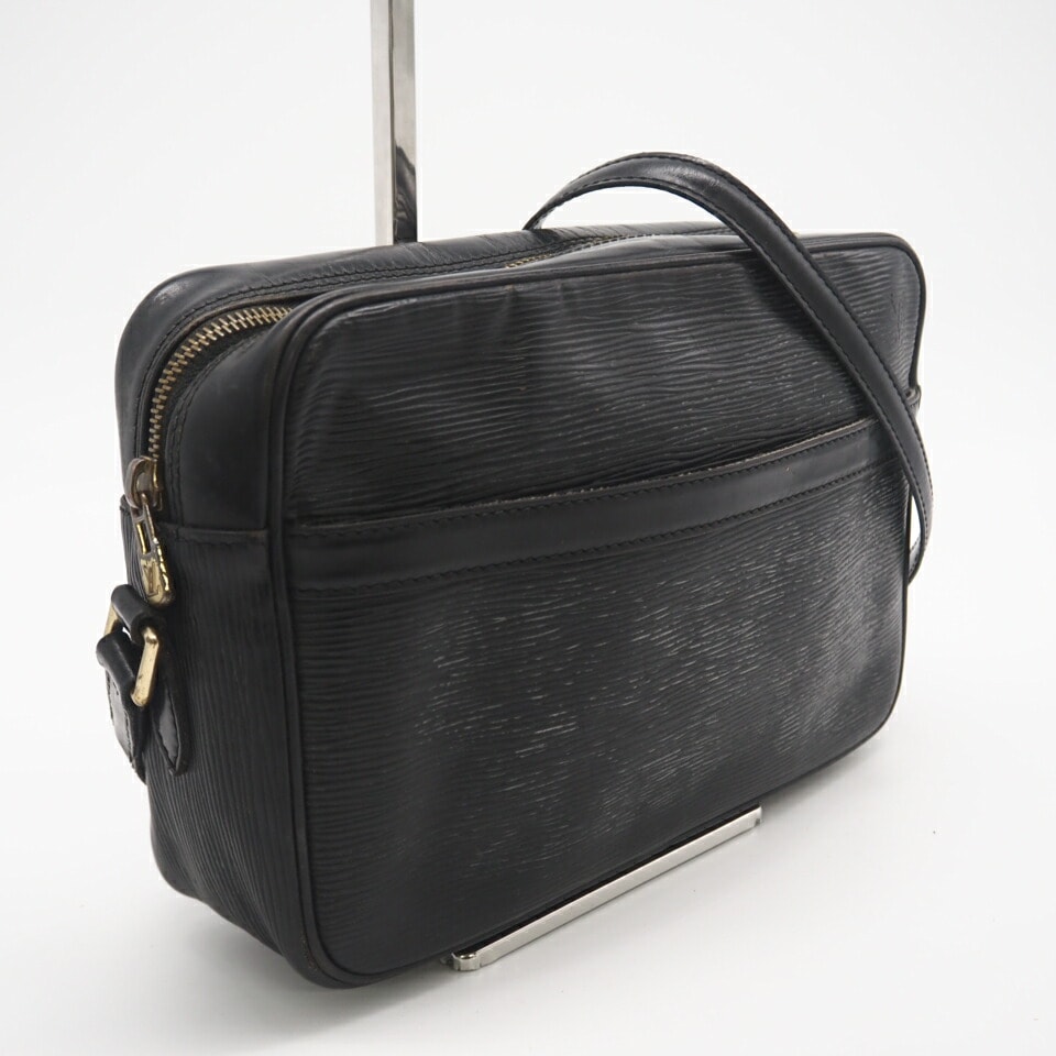 LOUIS VUITTON ルイ・ヴィトン エピ トロカデロ27 ノワール M52302 ショルダーバッグ ブラック コーティングキャンバス メンズ