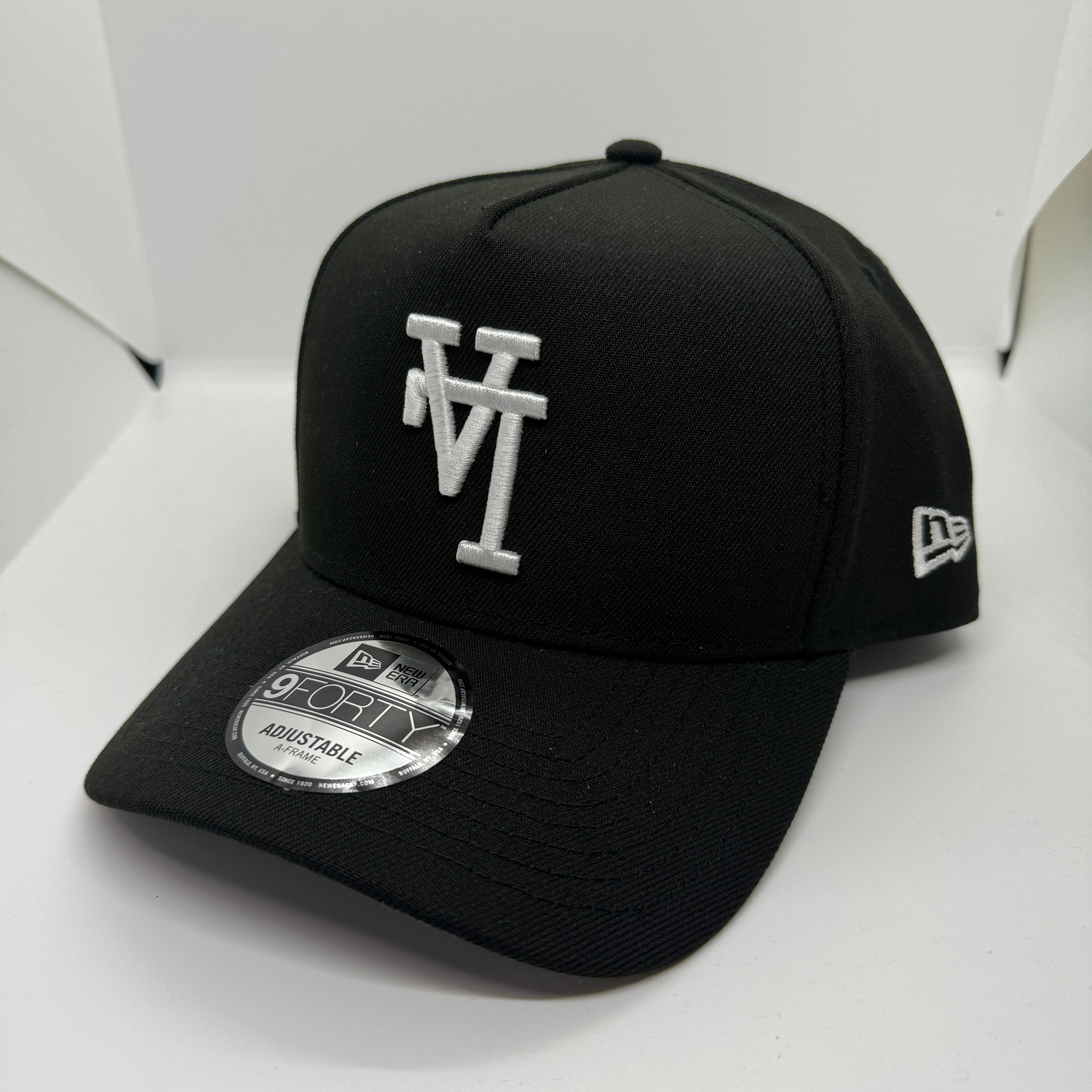 NEW ERA Los Angeles Dodgers 'Upside Down LA Logo' 9Forty A-Frame Snapback "Black"