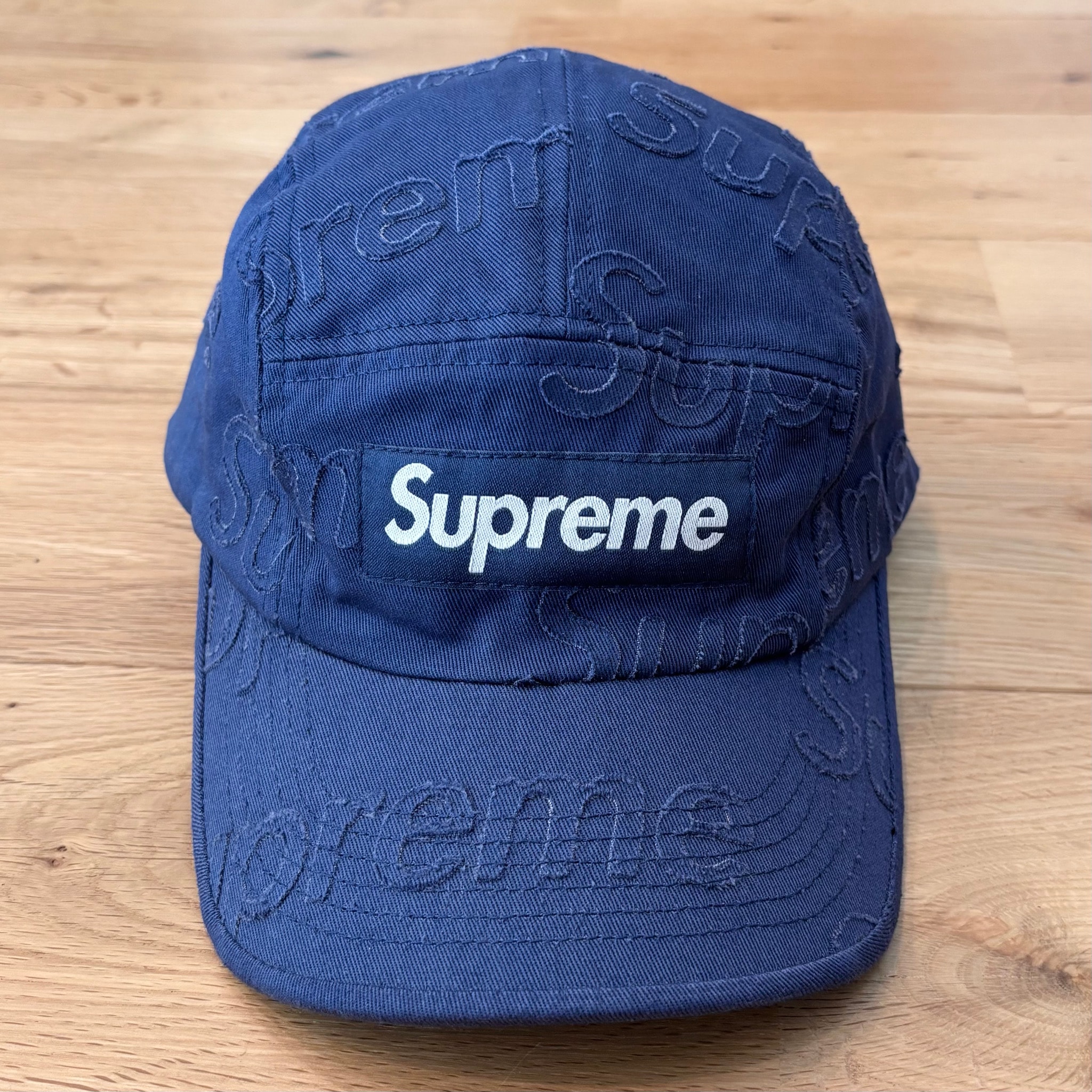 Supreme Lasered Twill Camp Cap "Navy"