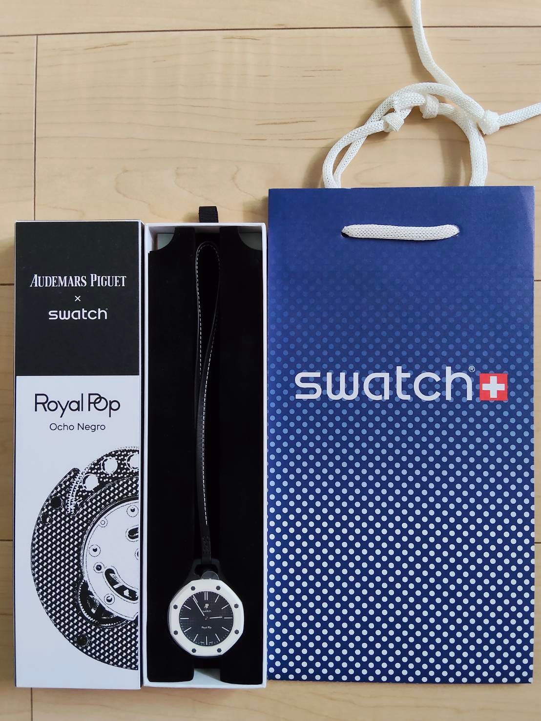 Swatch x Audemars Piguet Royal Pop Ocho Negro "Black"