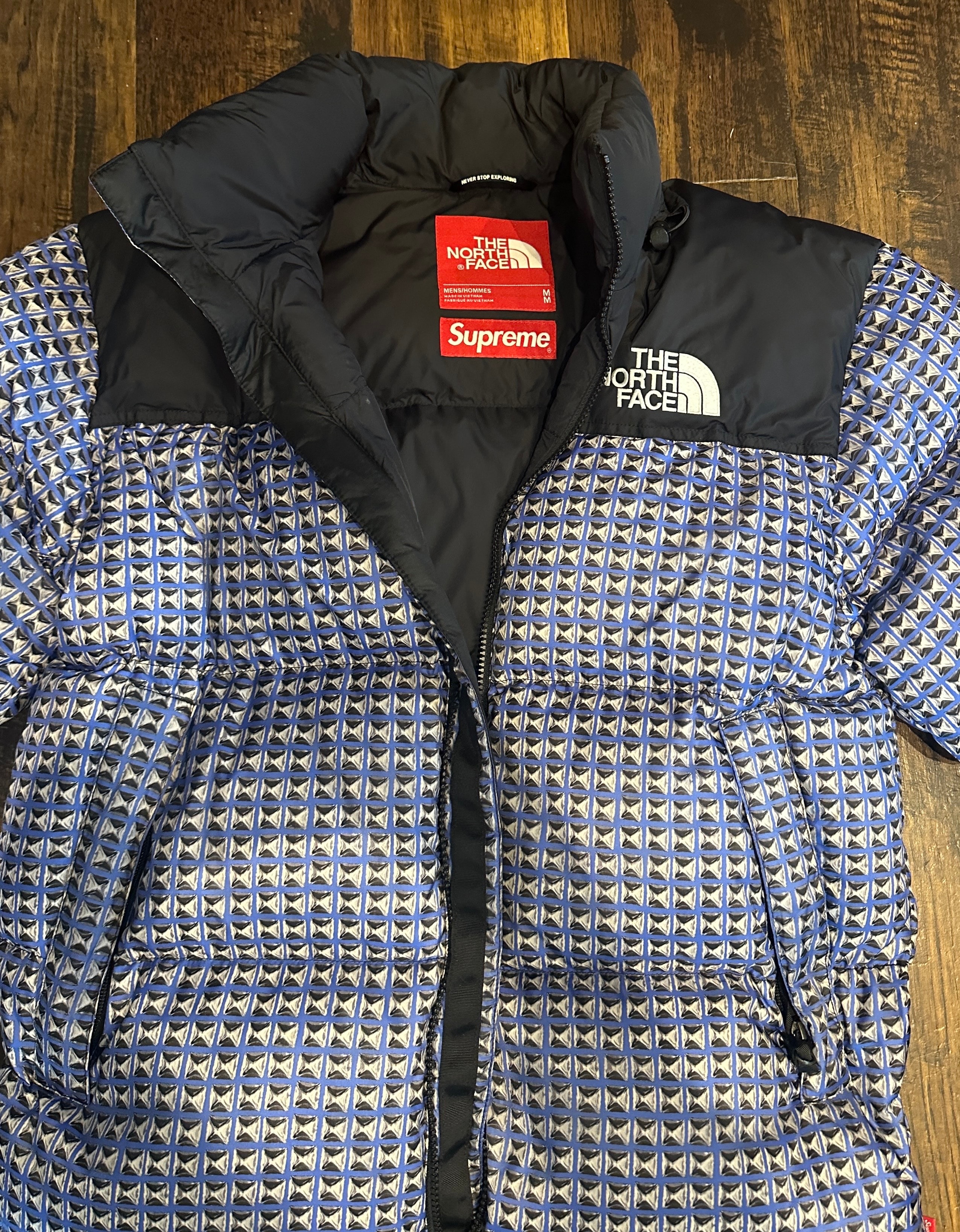 新品シュプリーム ザノース フェイス スタッズ ヌプシ ジャケット \"ロイヤル\" imgrc0080940418.jpg
