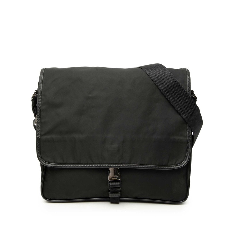 プラダ 三角ロゴプレート 斜め掛け ショルダーバッグ ブラック ナイロン レザー レディース PRADA 【中古】
