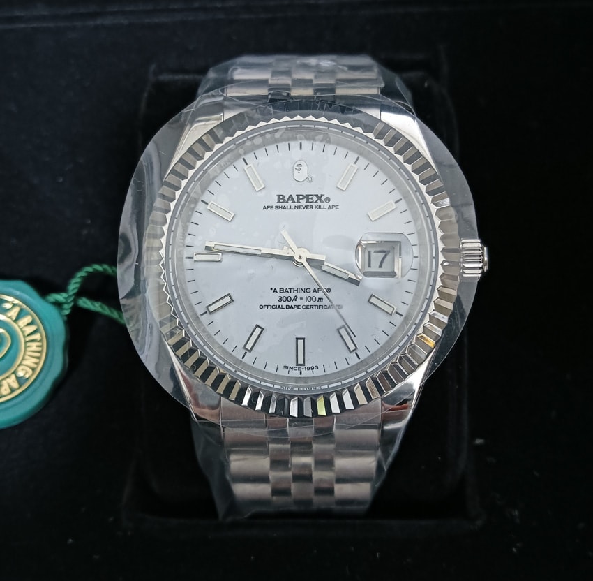 A BATHING APE TYPE 6 BAPEX SILVER