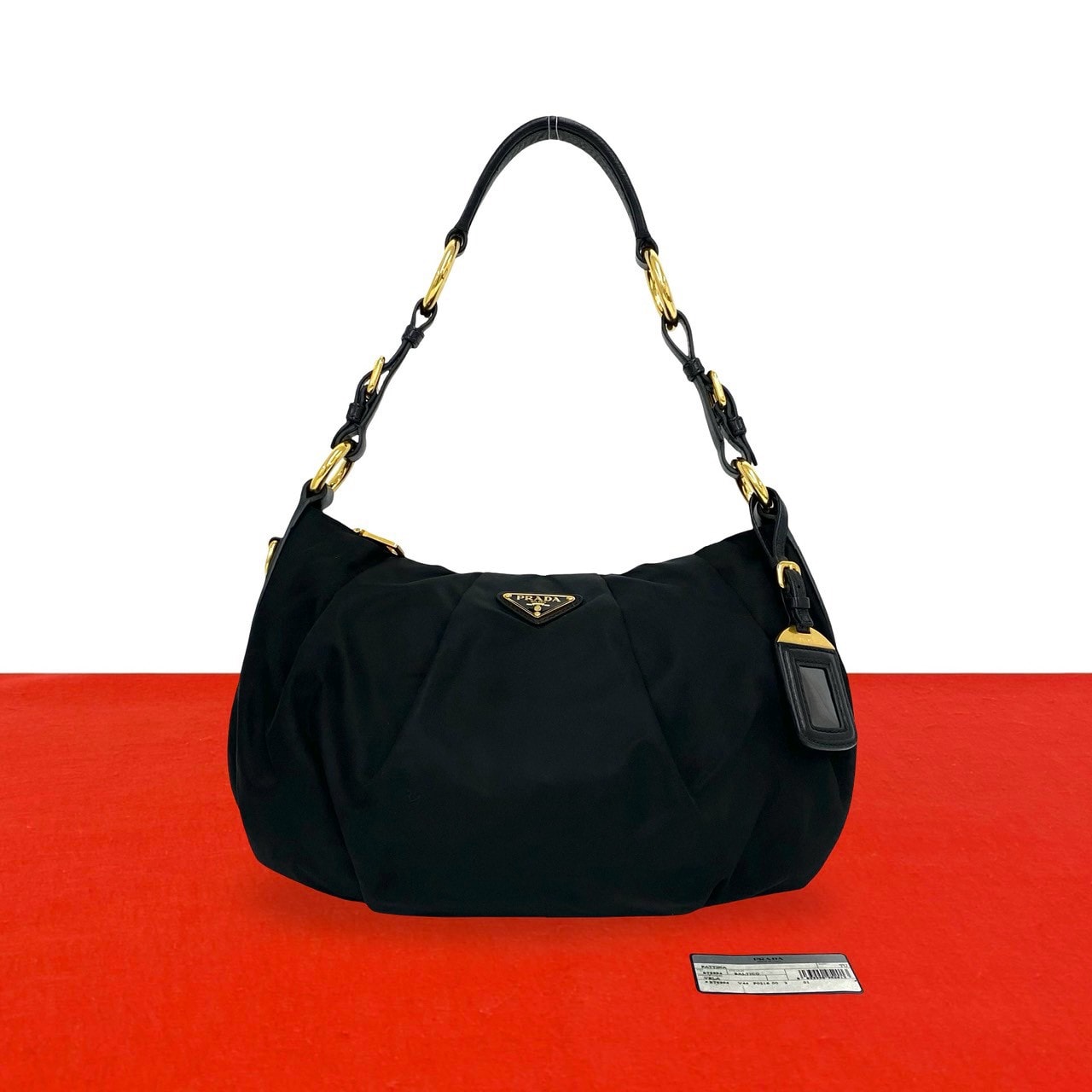 PRADA プラダ 三角ロゴ 金具 ナイロン レザー ショルダーバッグ ブラック
 24187