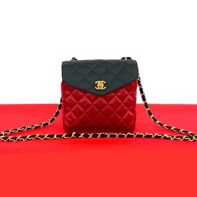 CHANEL シャネル マトラッセ ココマーク サテン ショルダーバッグ ブラック
d43-9