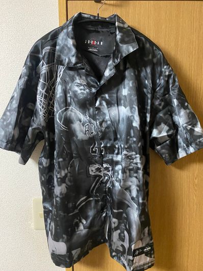 Jordan A ma maniere Satin Button Up "Black"