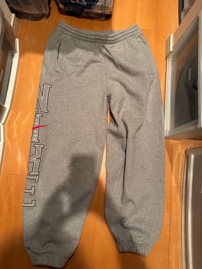 Supreme x Nike Sweatpant "Heather Grey"