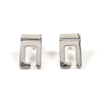 グッチ ピアス Gロゴ シルバー