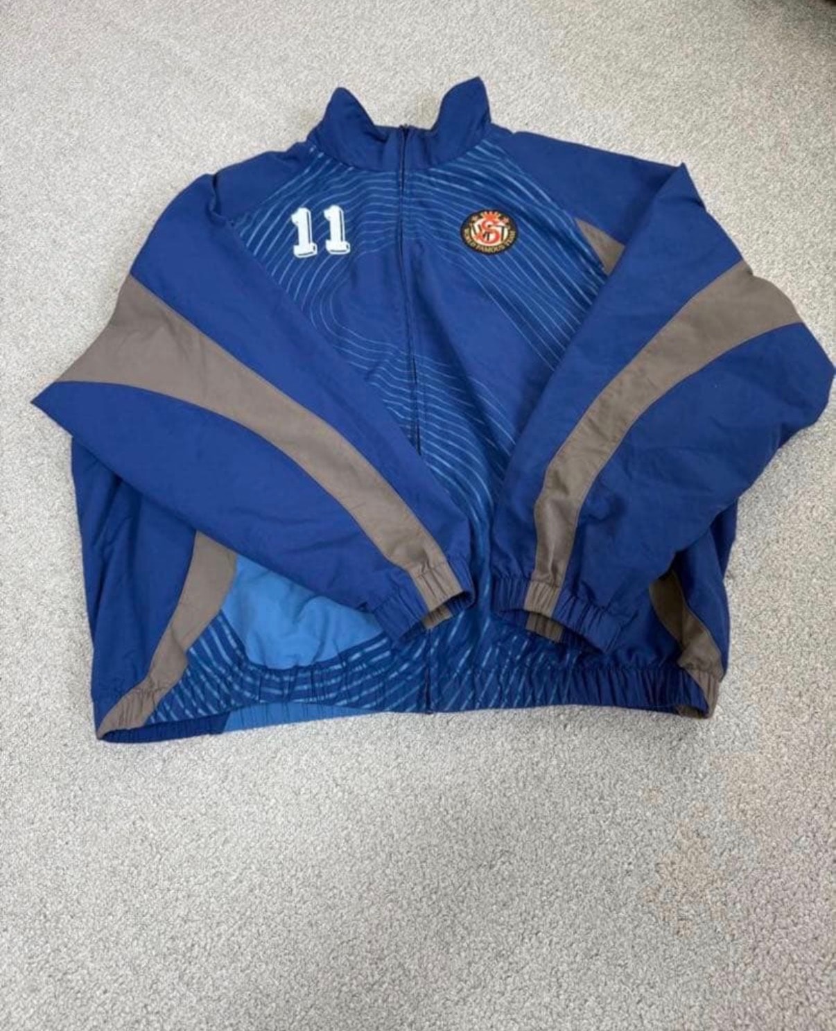 Supreme S Logo Track Jacket "Navy"