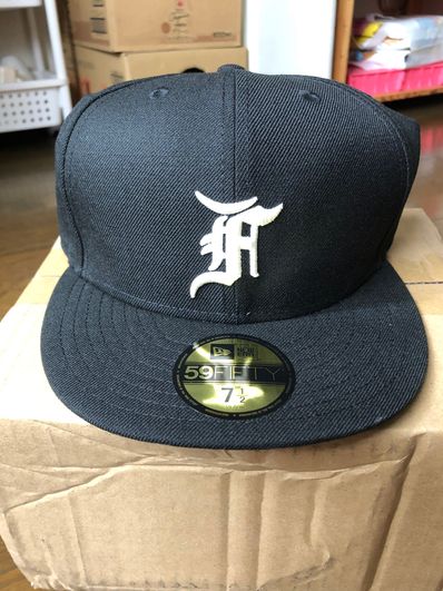 NEW ERA FEAR OF GOD ESSENTIALS 59FIFTY F LOGO Under Visor "Black"