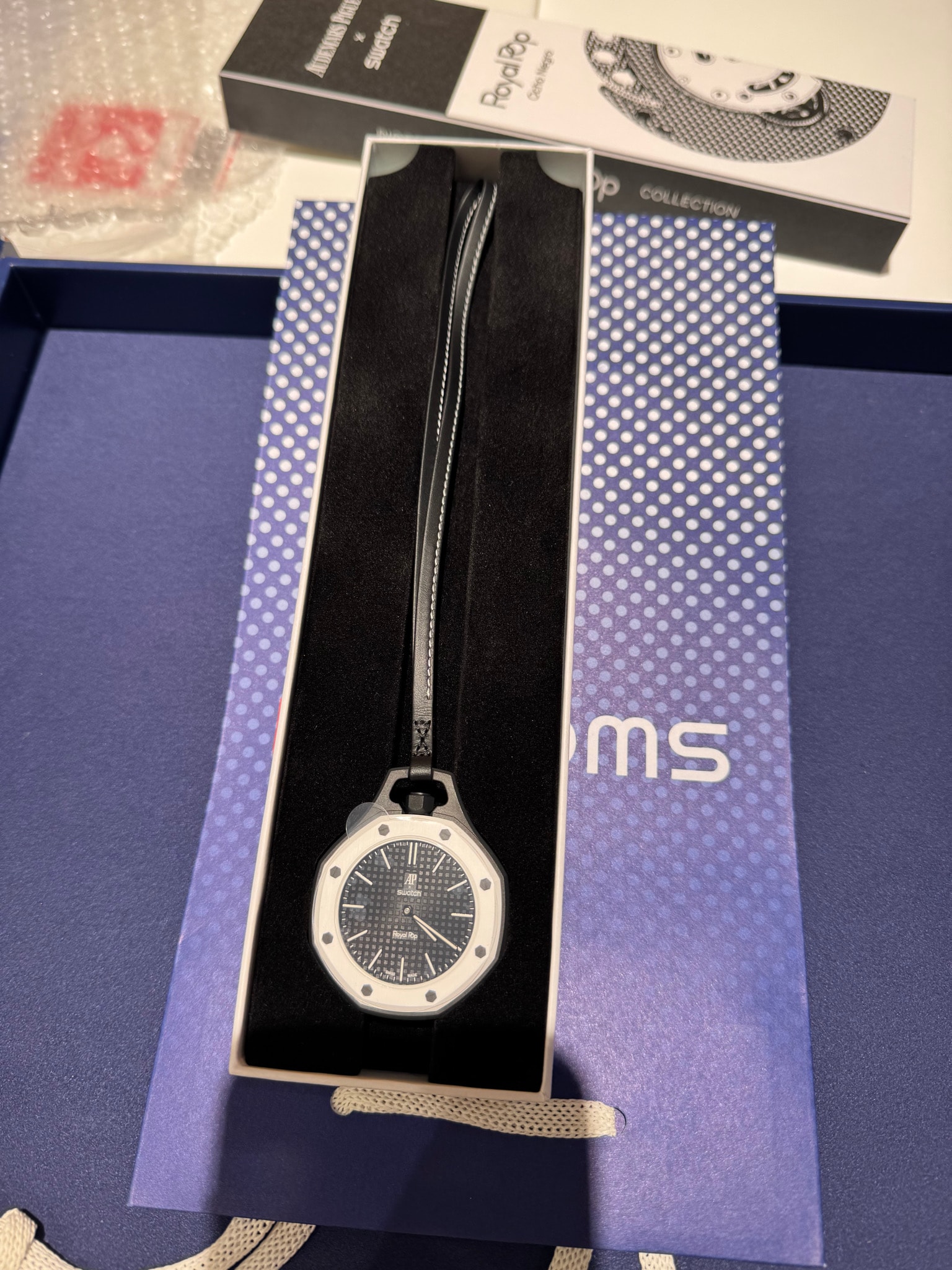 Swatch x Audemars Piguet Royal Pop Ocho Negro "Black"