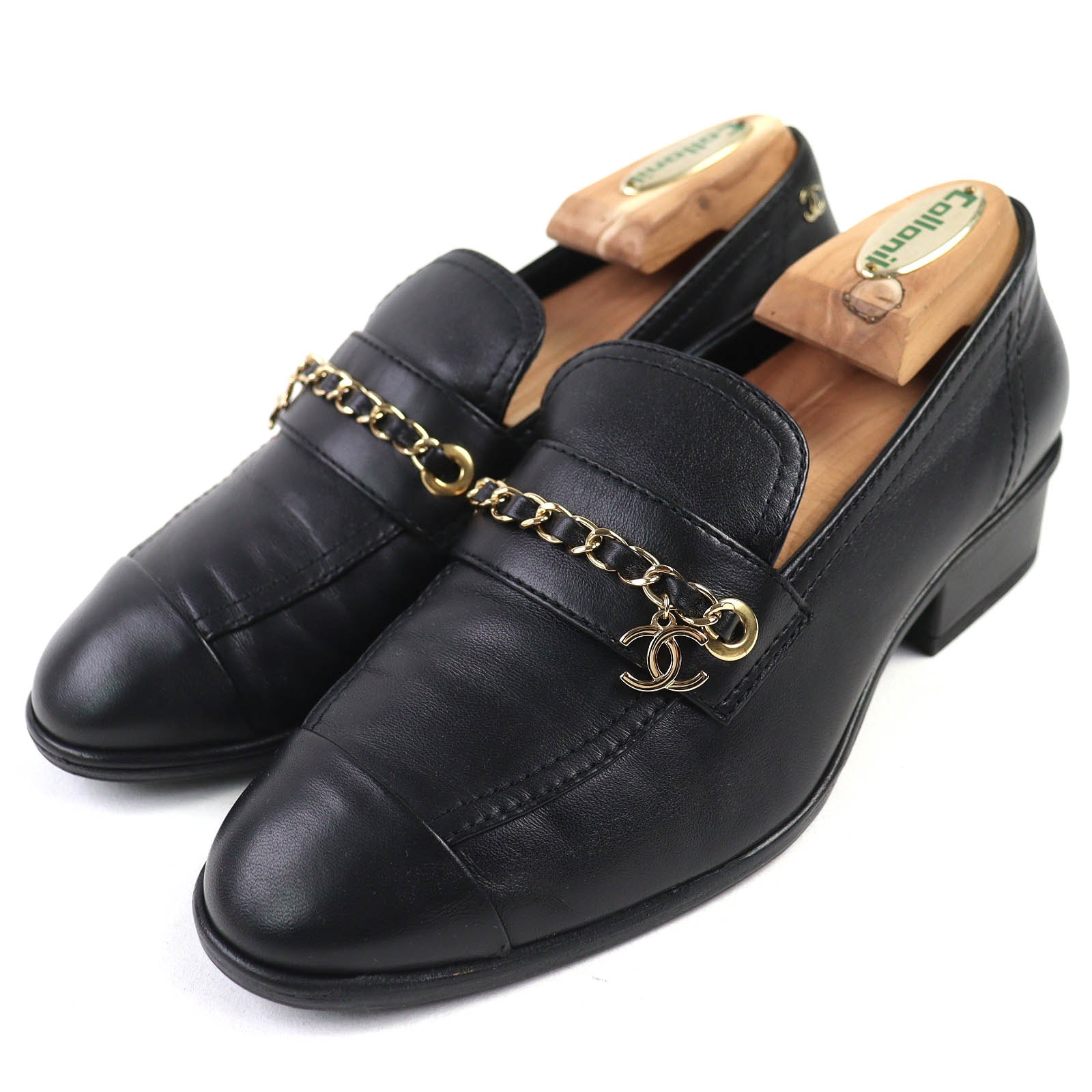 美品 シャネル ココマークチャーム付き レザーローファー 35.5 G38559