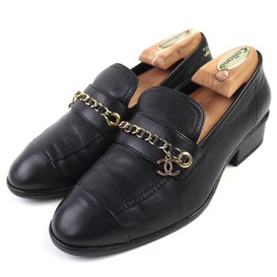 美品 シャネル ココマークチャーム付き レザーローファー 35.5 G38559